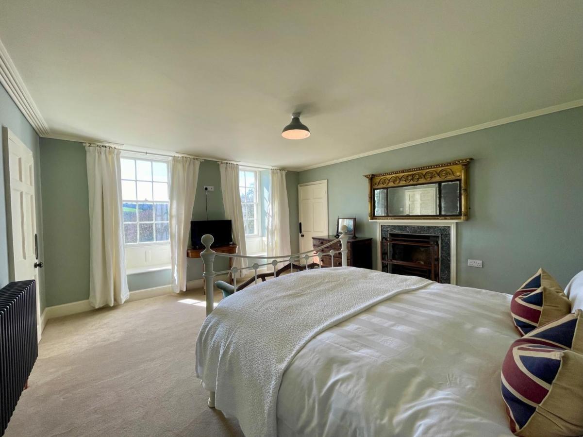 Bed and Breakfast Trewardale Бодмін Екстер'єр фото